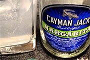 Cayman Jack Margarita: Easy Tropical Refreshment in a Bottle
