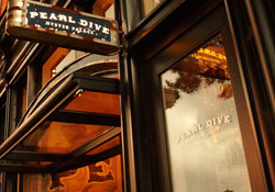 Pearl Dive Oyster Palace